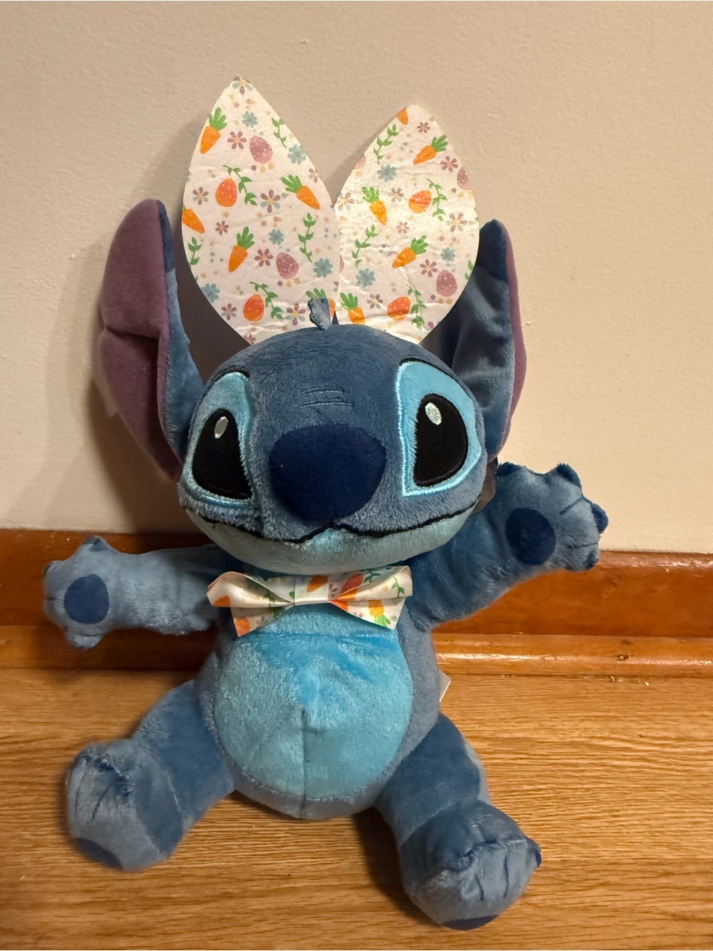 Disney Easter Stitch Cartoon Stuffed Animal Plush Bouquet Bow Doll Toy 11” NWT